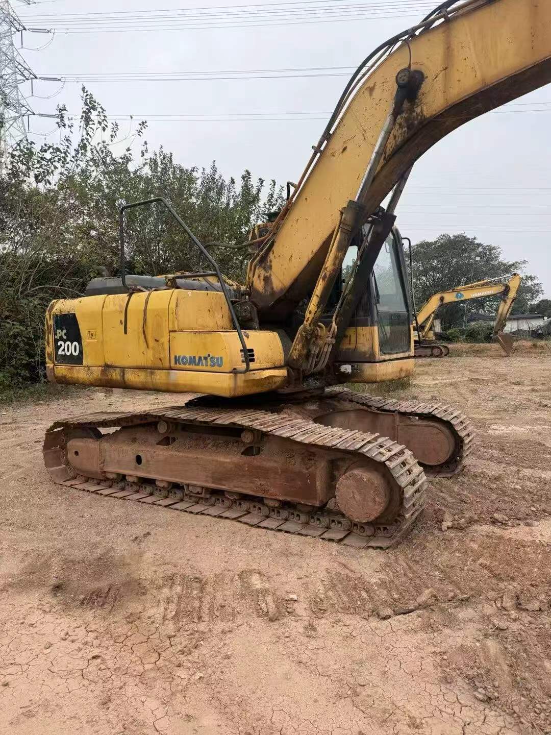 Buy Komatsu PC200-8 Used Excavator / 5