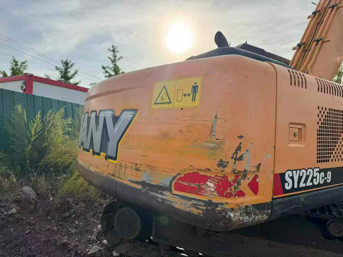 Buy Sany SY225C-8 Used Excavator / 7