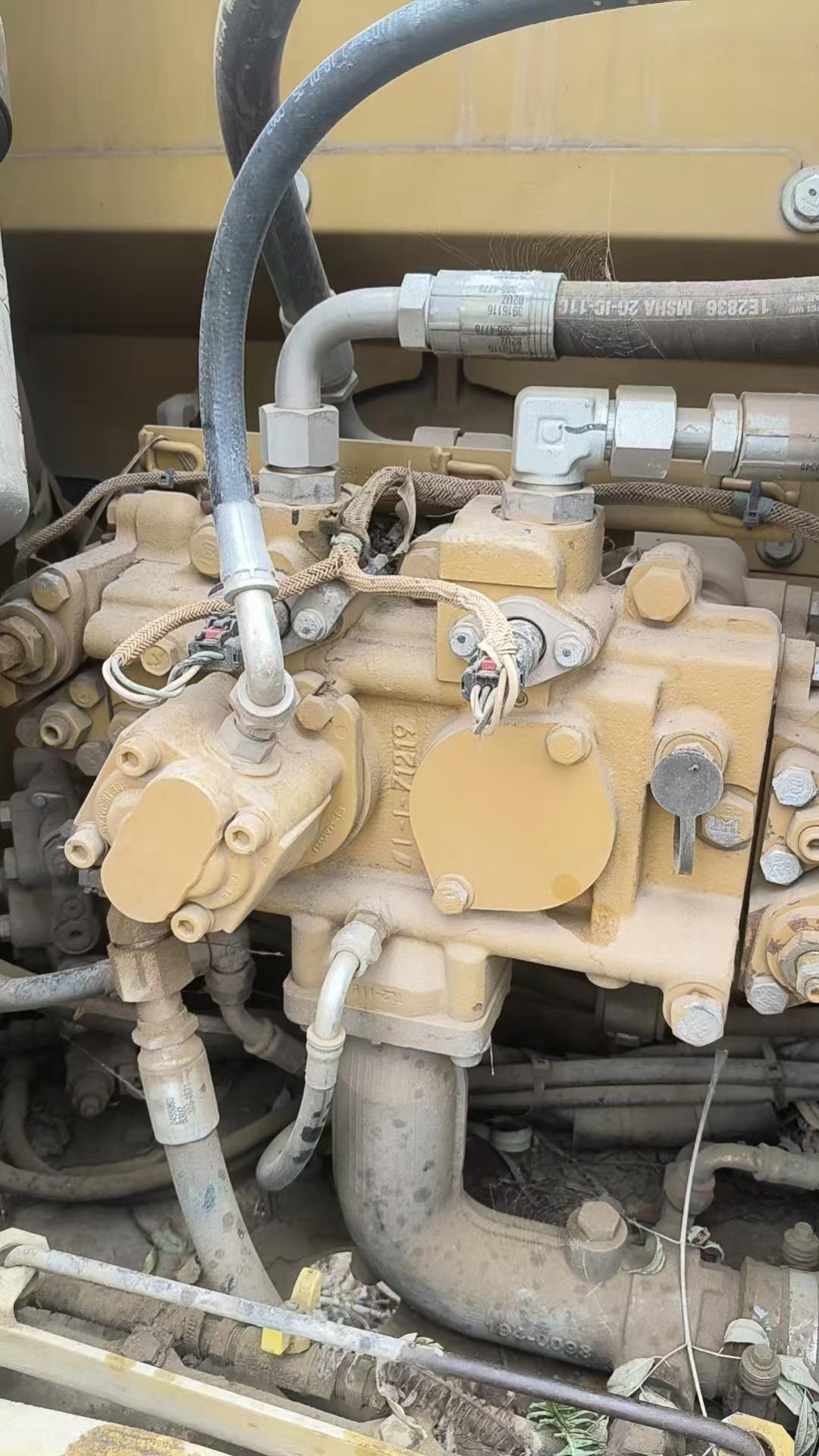 شراء Caterpillar 313D مستعمل حفارة