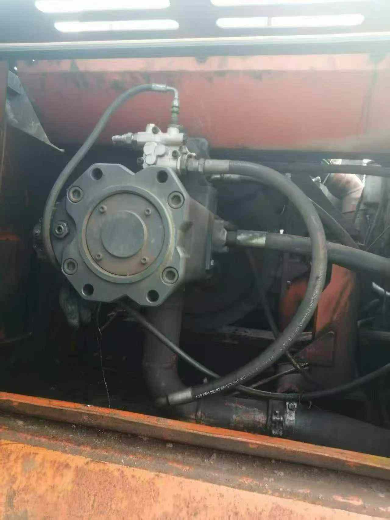 Compre Excavadora Doosan DH370 Usada / 6