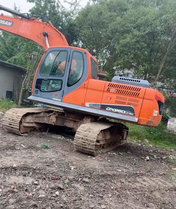 Buy Doosan DX230LC Used Excavator / 1