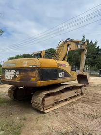 Buy Caterpillar 320C Used Excavator / 2 Buy Caterpillar 320C Used Excavator / 2
