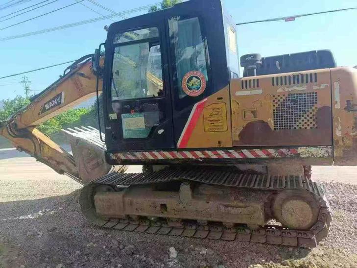 Buy Sany SY125C Used Excavator / 1