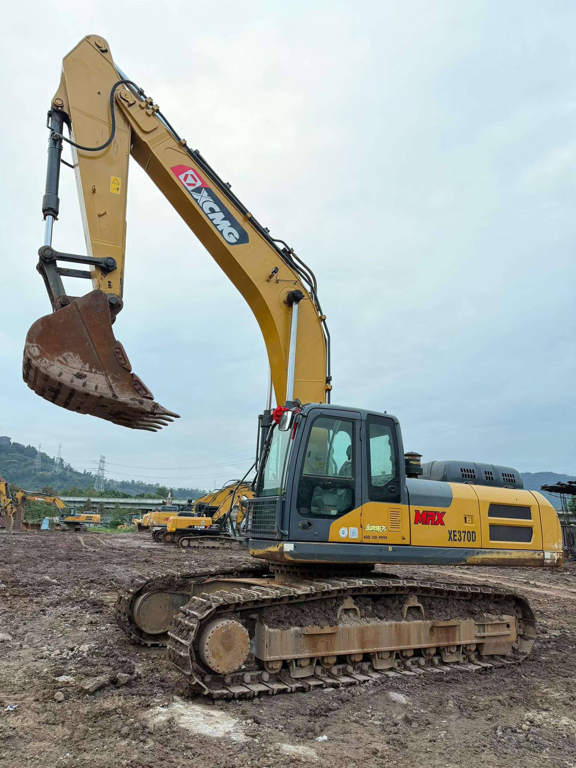 Buy XCMG Used Excavator / 3