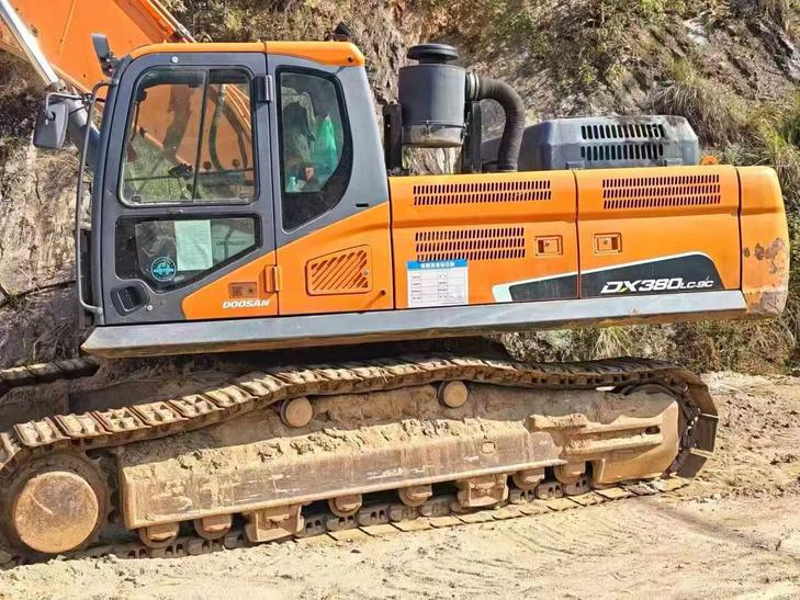 Buy Doosan DX380 Used Excavator / 1