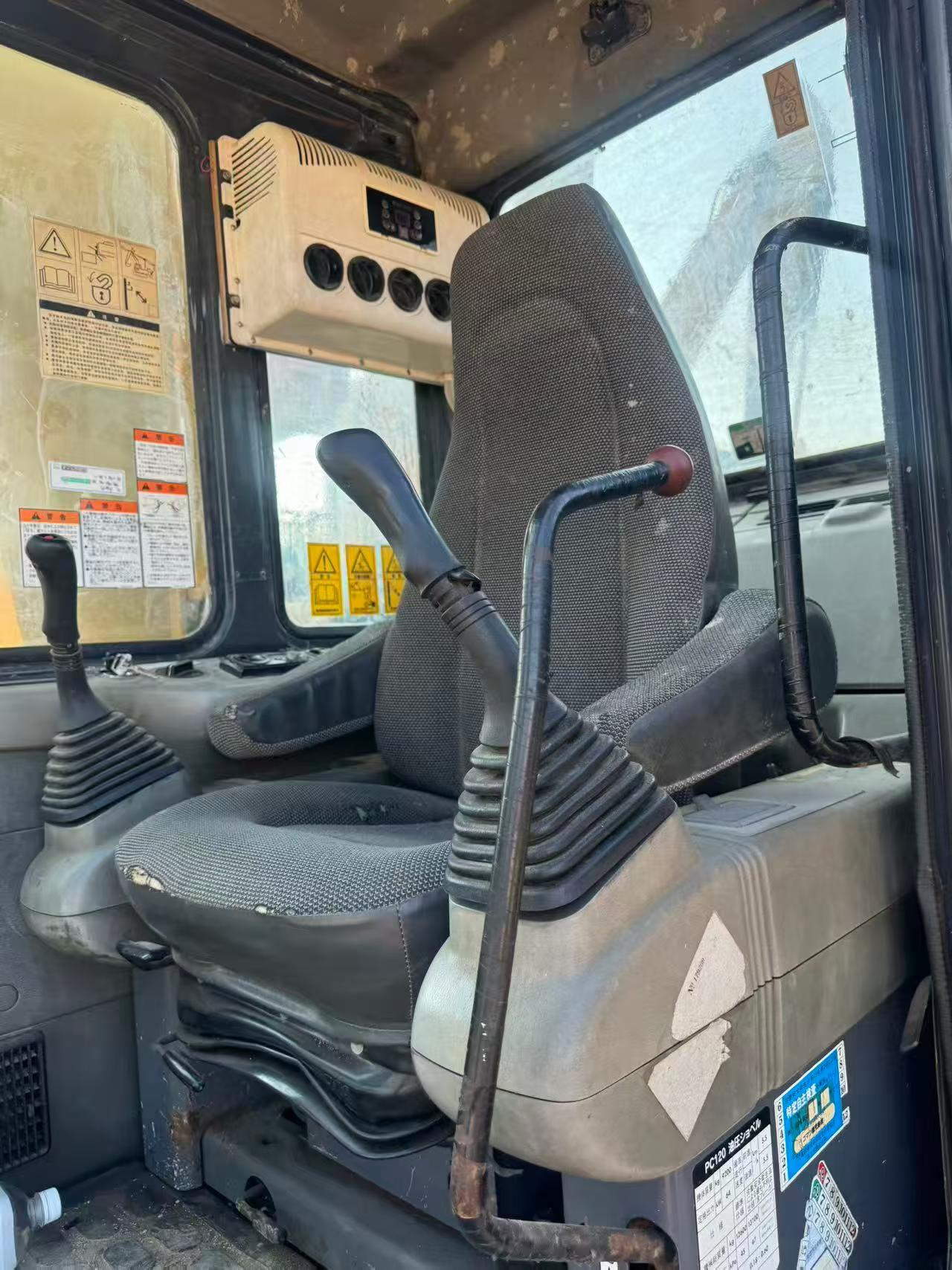 Buy Komatsu PC120-6E Used Excavator / 4 Buy Komatsu PC120-6E Used Excavator / 4