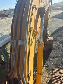 Buy Liebherr Used Excavator / 3 Buy Liebherr Used Excavator / 3