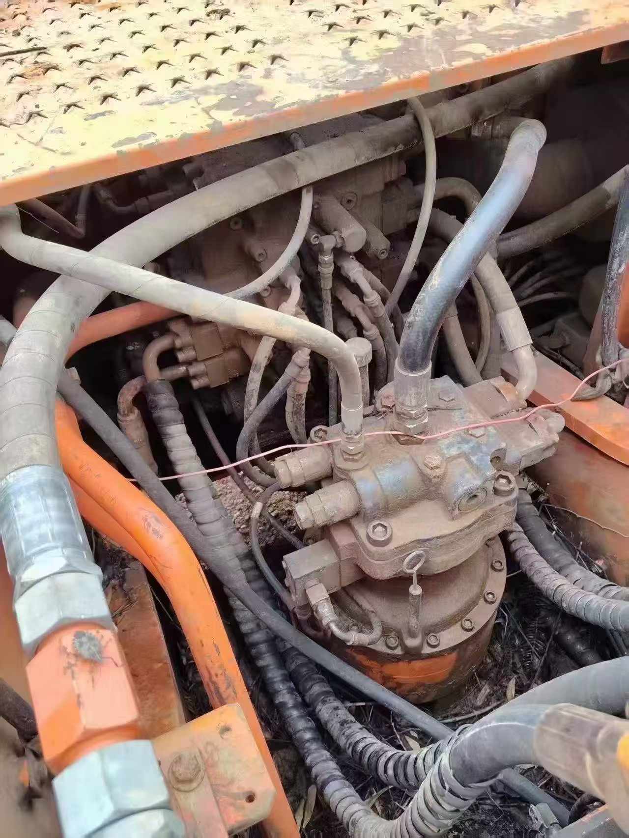 Buy Doosan DH220-9E Used Excavator / 6