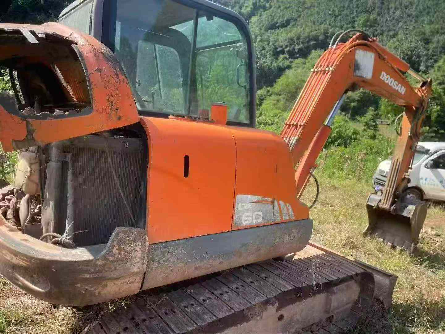 Buy Doosan DX60 Used Excavator / 4