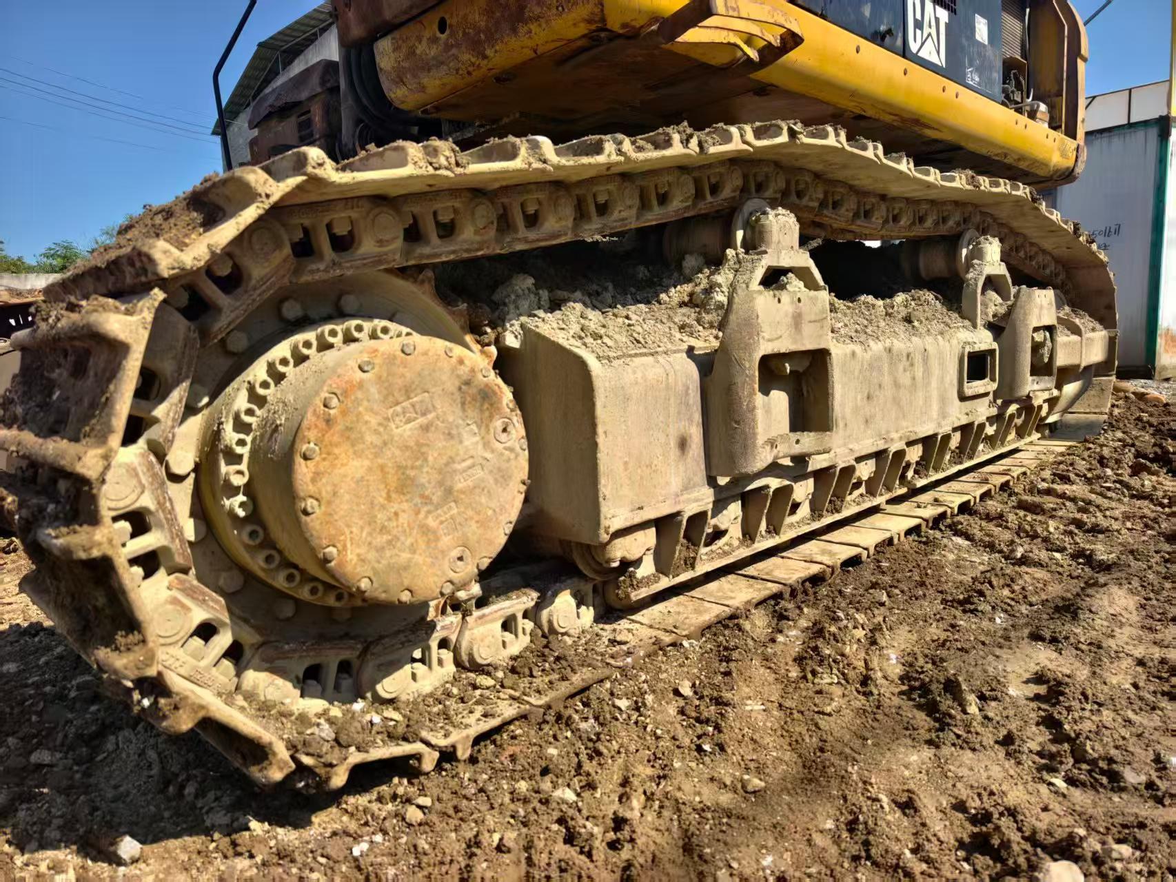 Купить Подержанный Экскаватор Caterpillar 340D2L / 8