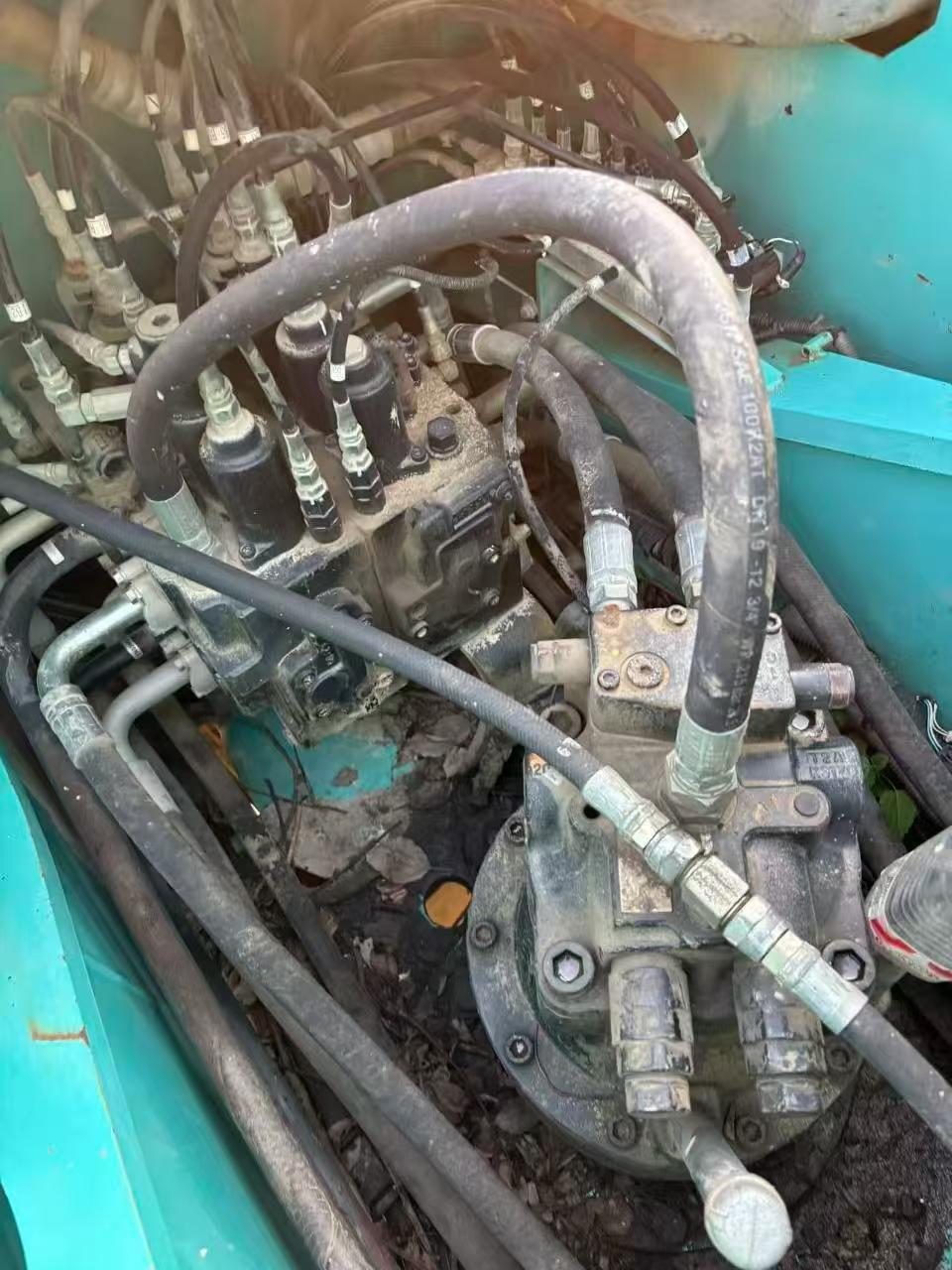 شراء حفارة Kobelco SK2008 مستعملة / 6