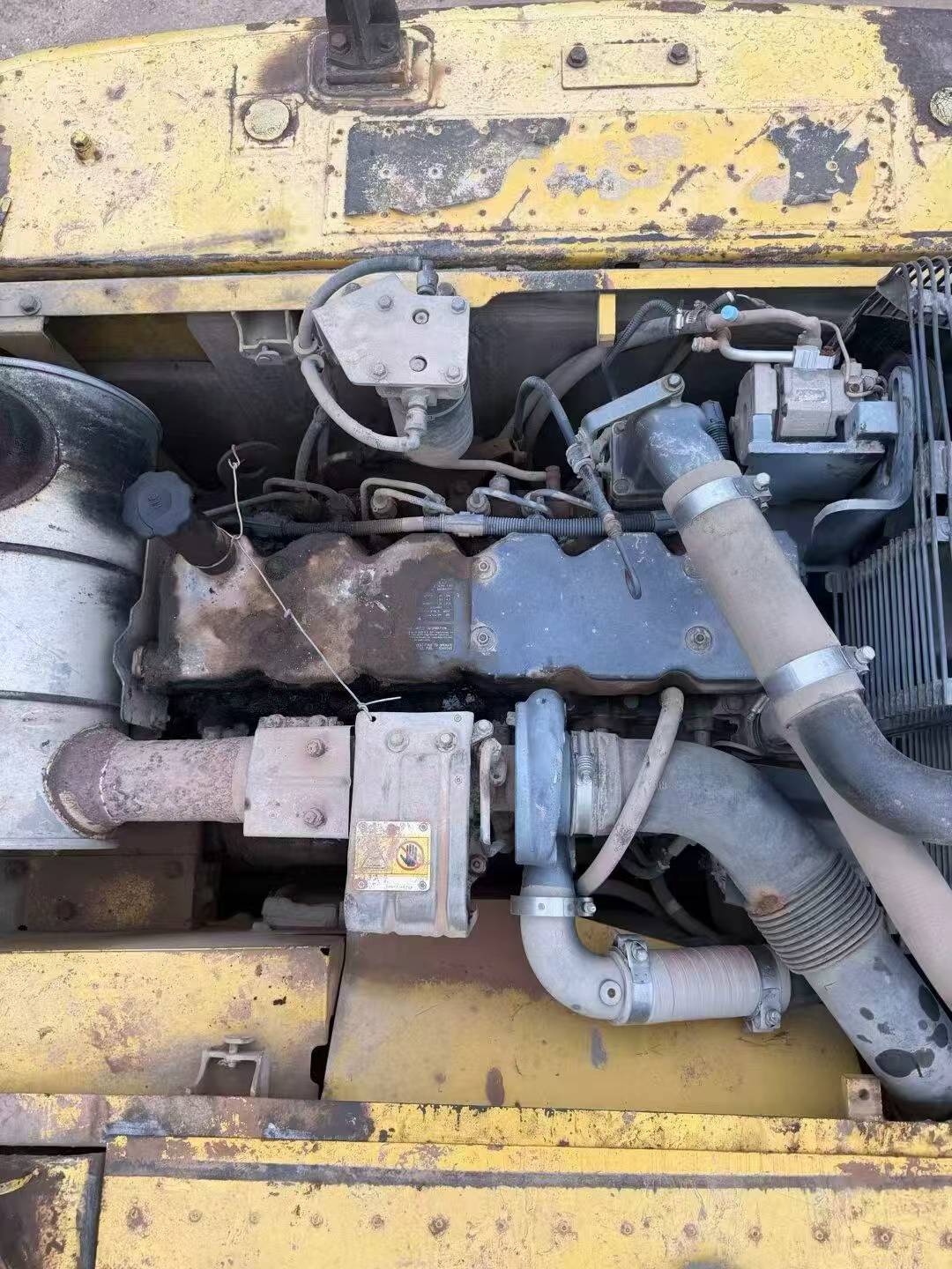 Buy Komatsu PC200-8 Used Excavator / 6