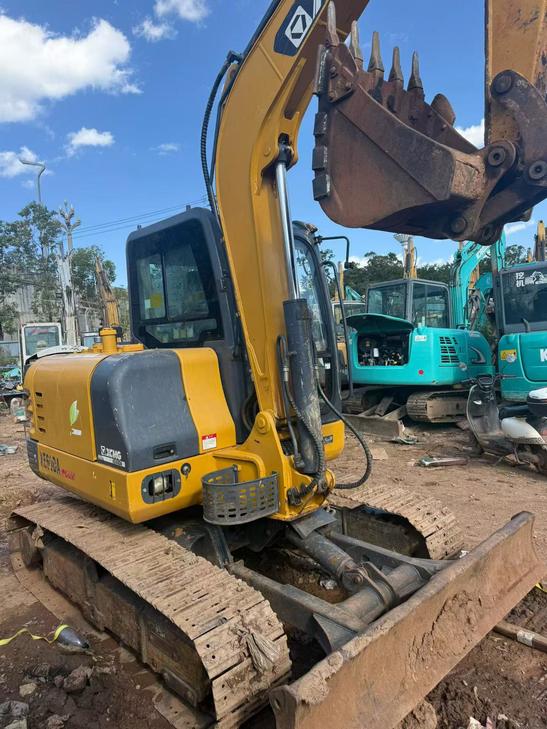 Buy XCMG LW60G Used Loader / 1
