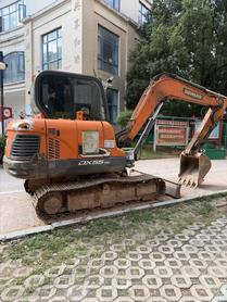 Buy Doosan DH55-7 Used Excavator / 2 Buy Doosan DH55-7 Used Excavator / 2