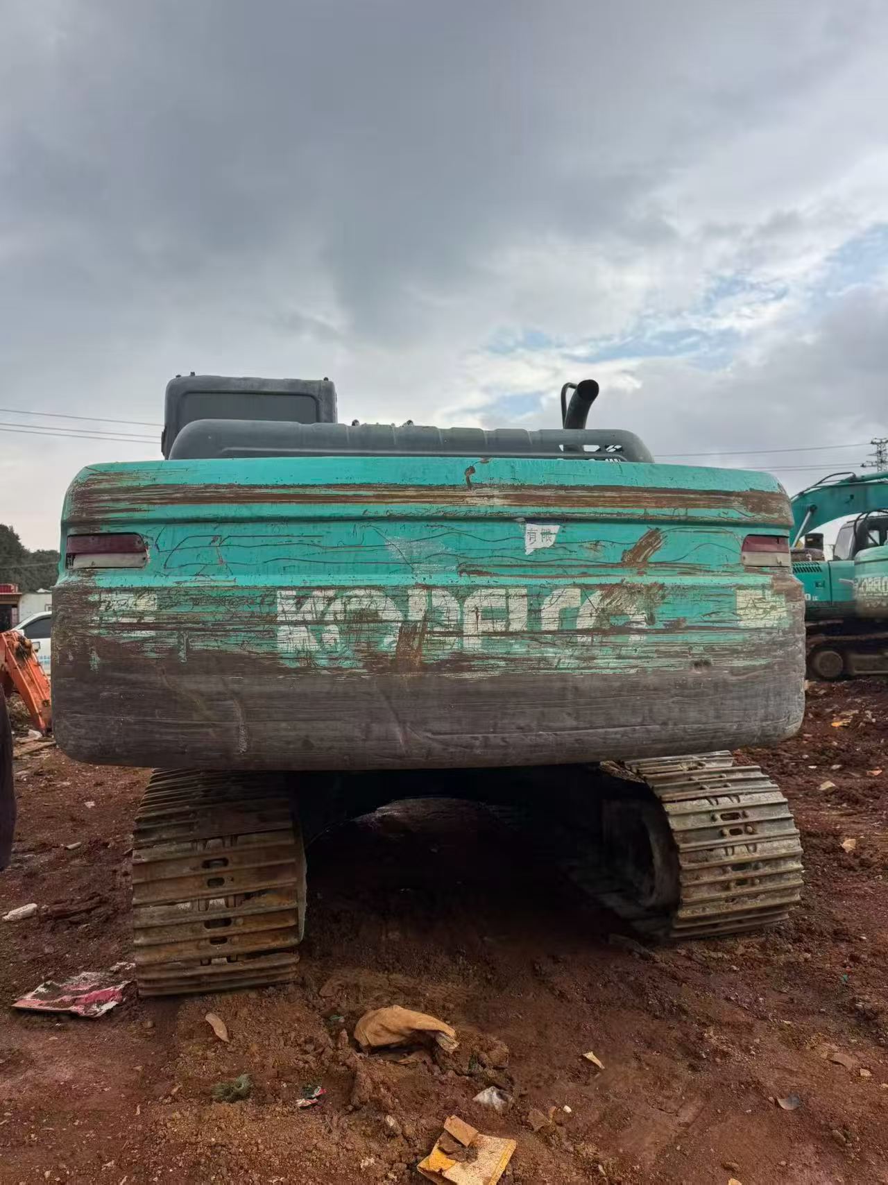 Buy Kobelco SK200 Used Excavator / 2