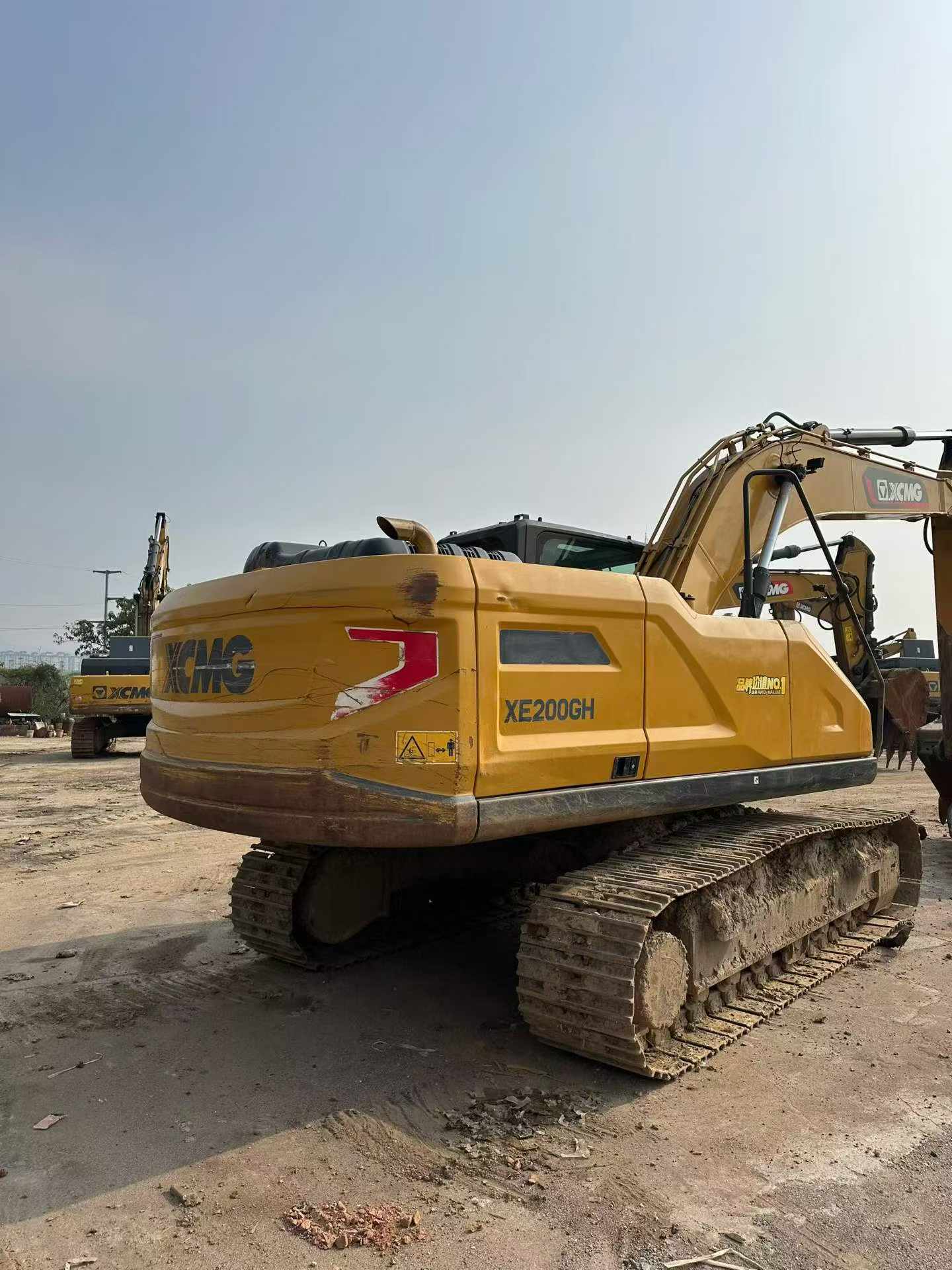 Buy XCMG LW200 Used Excavator / 3