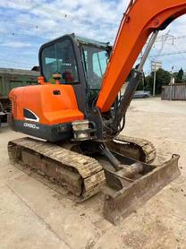 Buy Doosan DH55 Used Excavator / 2 Buy Doosan DH55 Used Excavator / 2