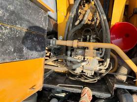 Buy Kato HD820R Used Excavator / 4 Buy Kato HD820R Used Excavator / 4