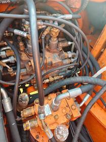 Buy Doosan DH150 Used Excavator / 7 Buy Doosan DH150 Used Excavator / 7