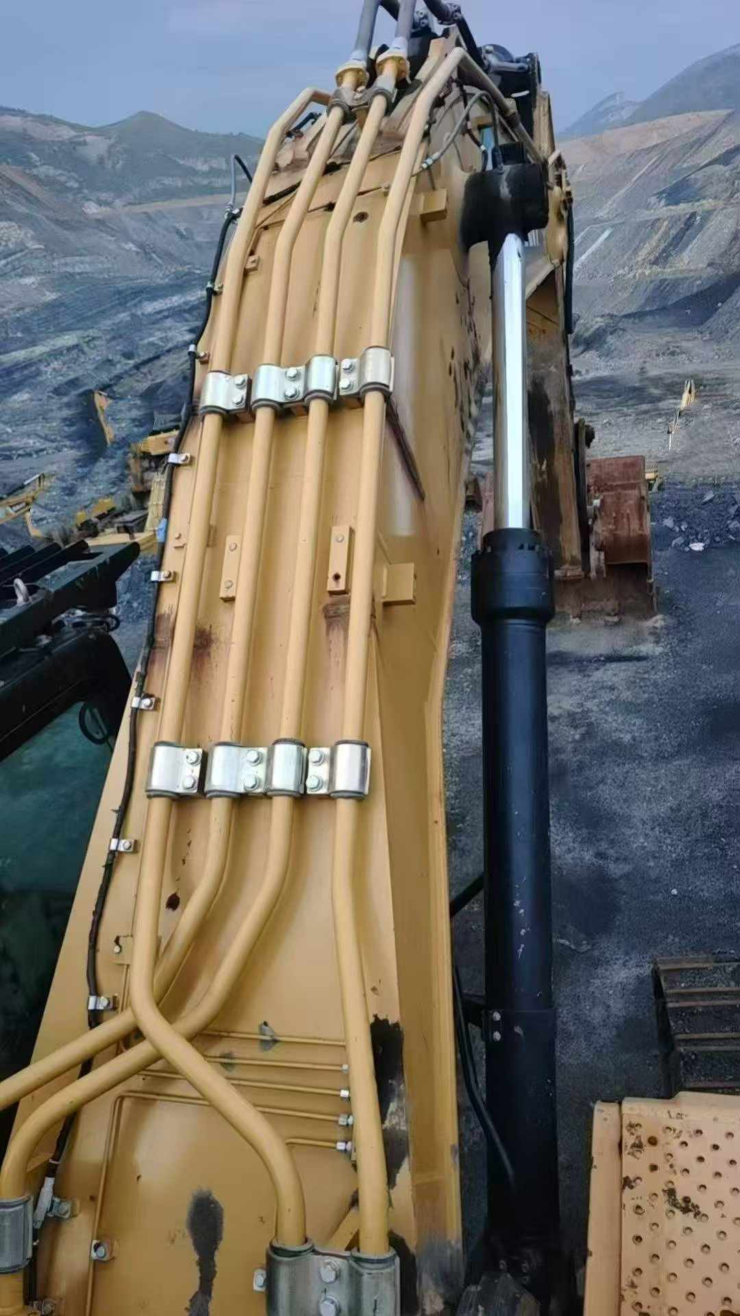Compre Excavadora Sany SY485H Usada / 3