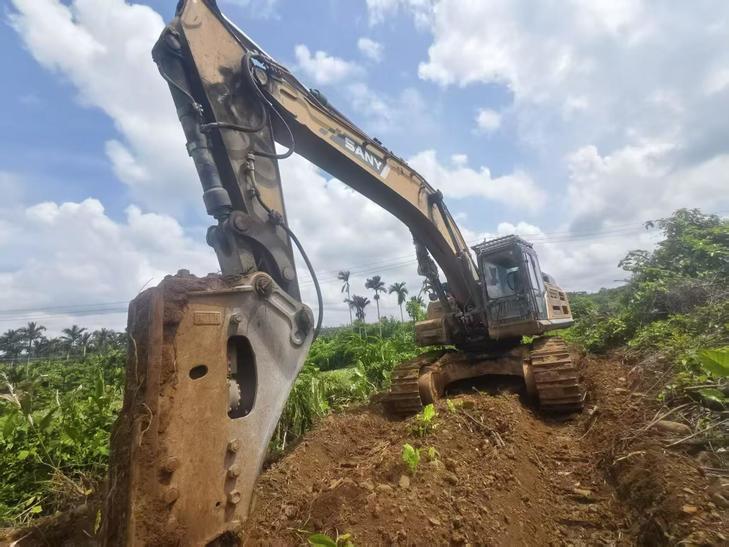 Buy Sany SY485H Used Excavator / 1