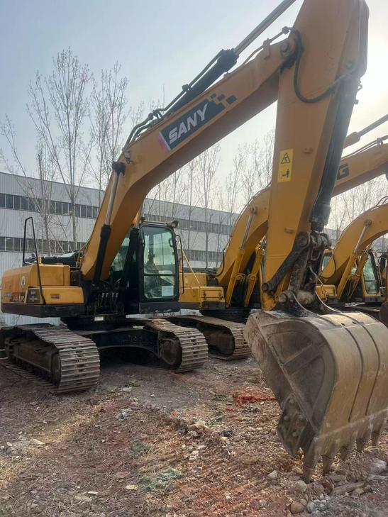Buy Sany SY205C Used Excavator / 1