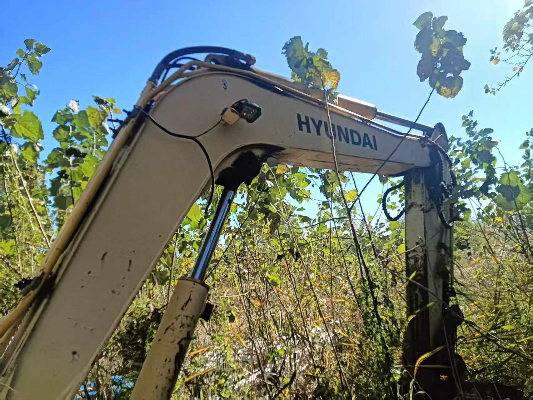 Buy Hyundai R60-9 Used Excavator / 4