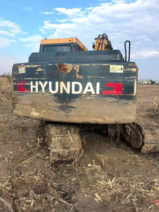Buy Hyundai 110LVS Used Excavator / 1