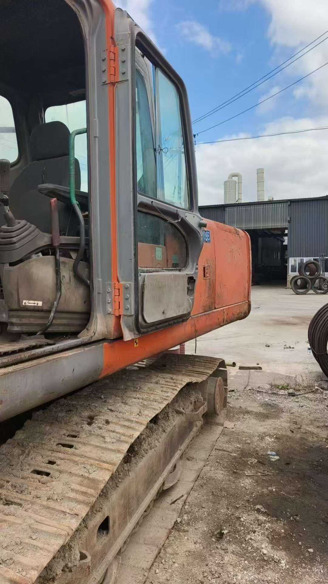 Buy Hitachi EX230 Used Excavator / 3