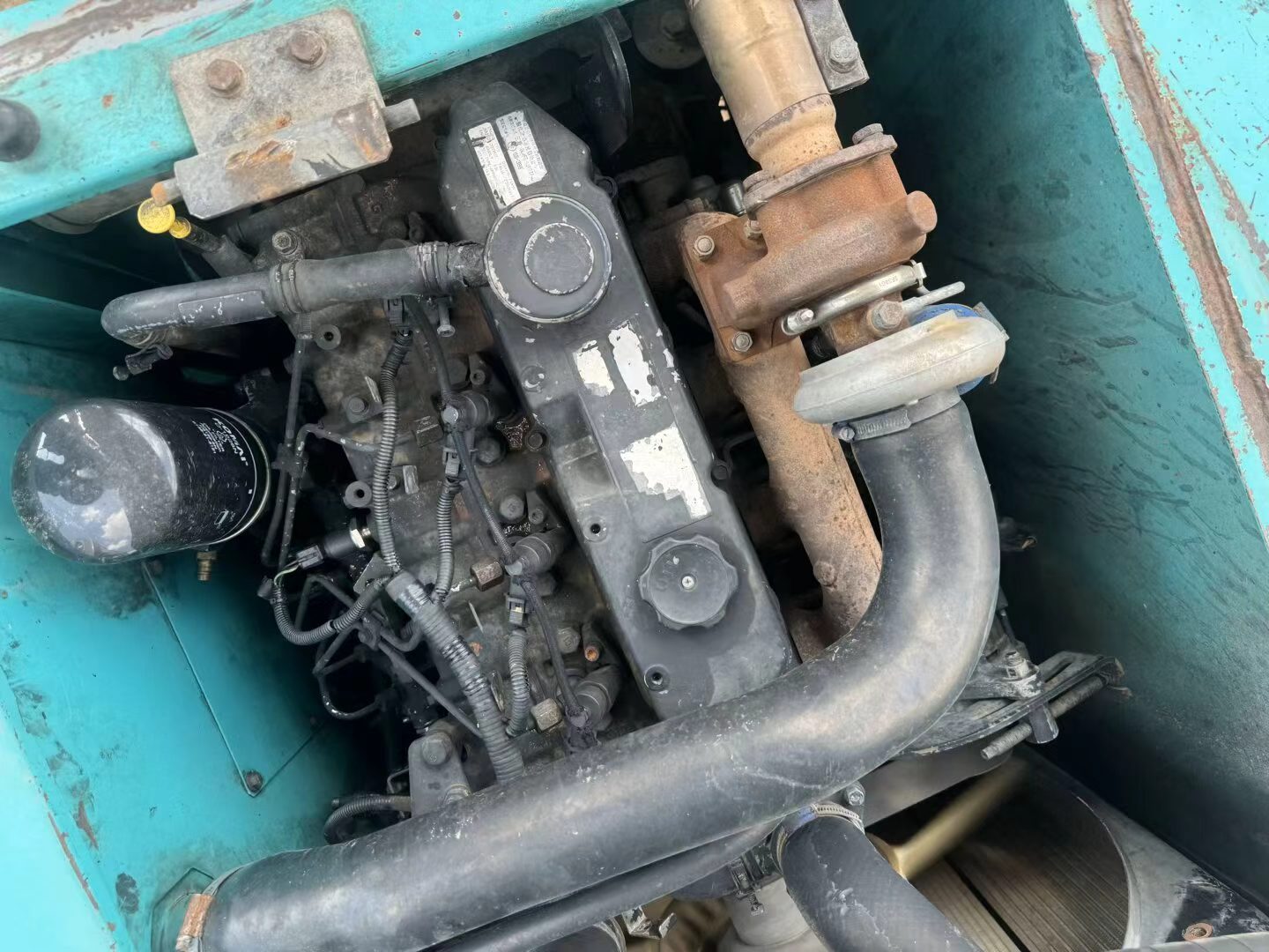 شراء حفارة Kobelco SK130 مستعملة / 8