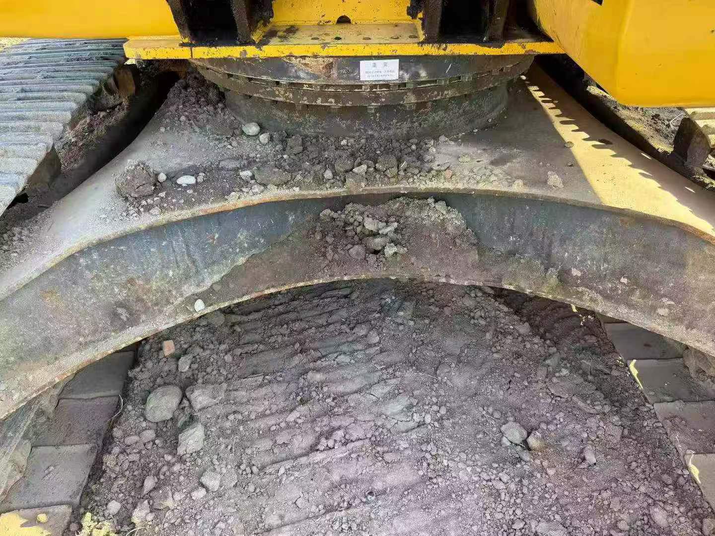 Buy Komatsu PC220 Used Excavator / 6