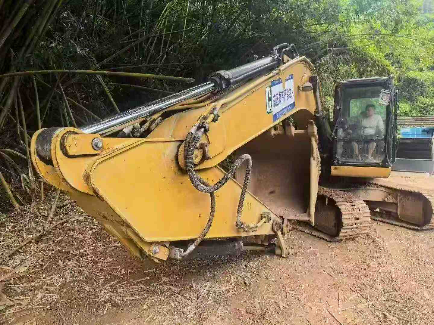 Buy Caterpillar 320A Used Excavator / 2
