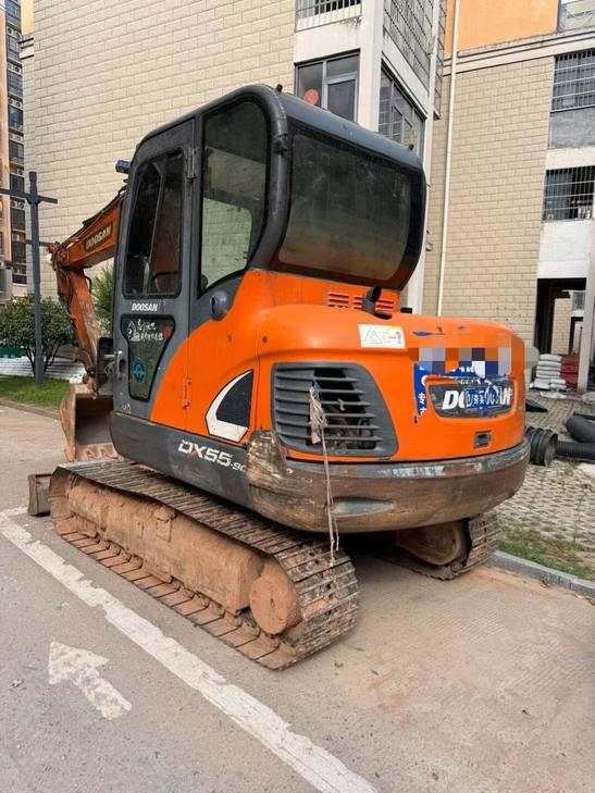 Buy Doosan DH55-7 Used Excavator / 1