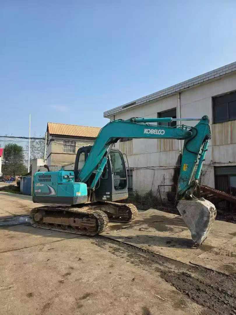 Acheter Pelle Kobelco SK75 d'occasion / 2