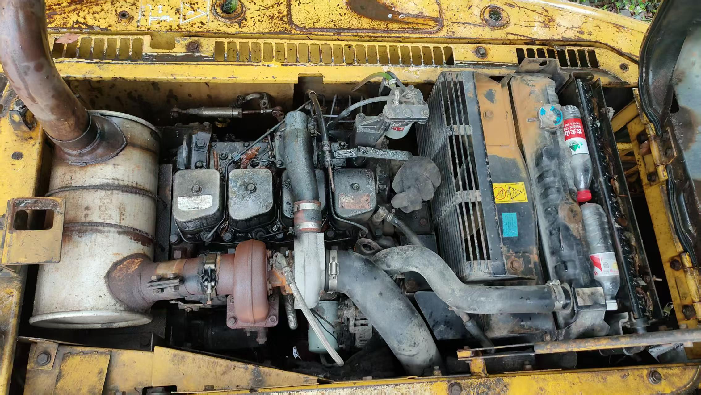 Buy Komatsu PC120-6 Used Excavator / 5
