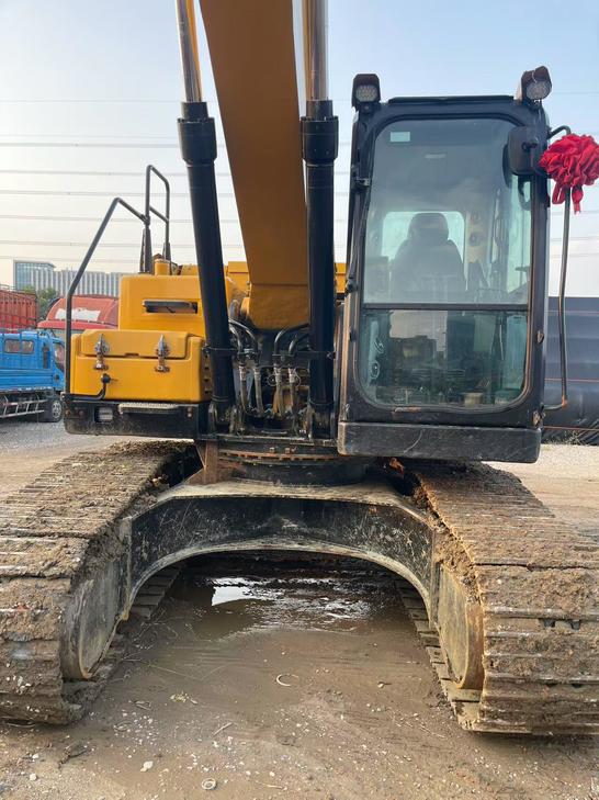 Buy Sany SY200C Used Excavator / 1
