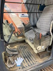Buy Hitachi EX200-3 Used Excavator / 9 Buy Hitachi EX200-3 Used Excavator / 9
