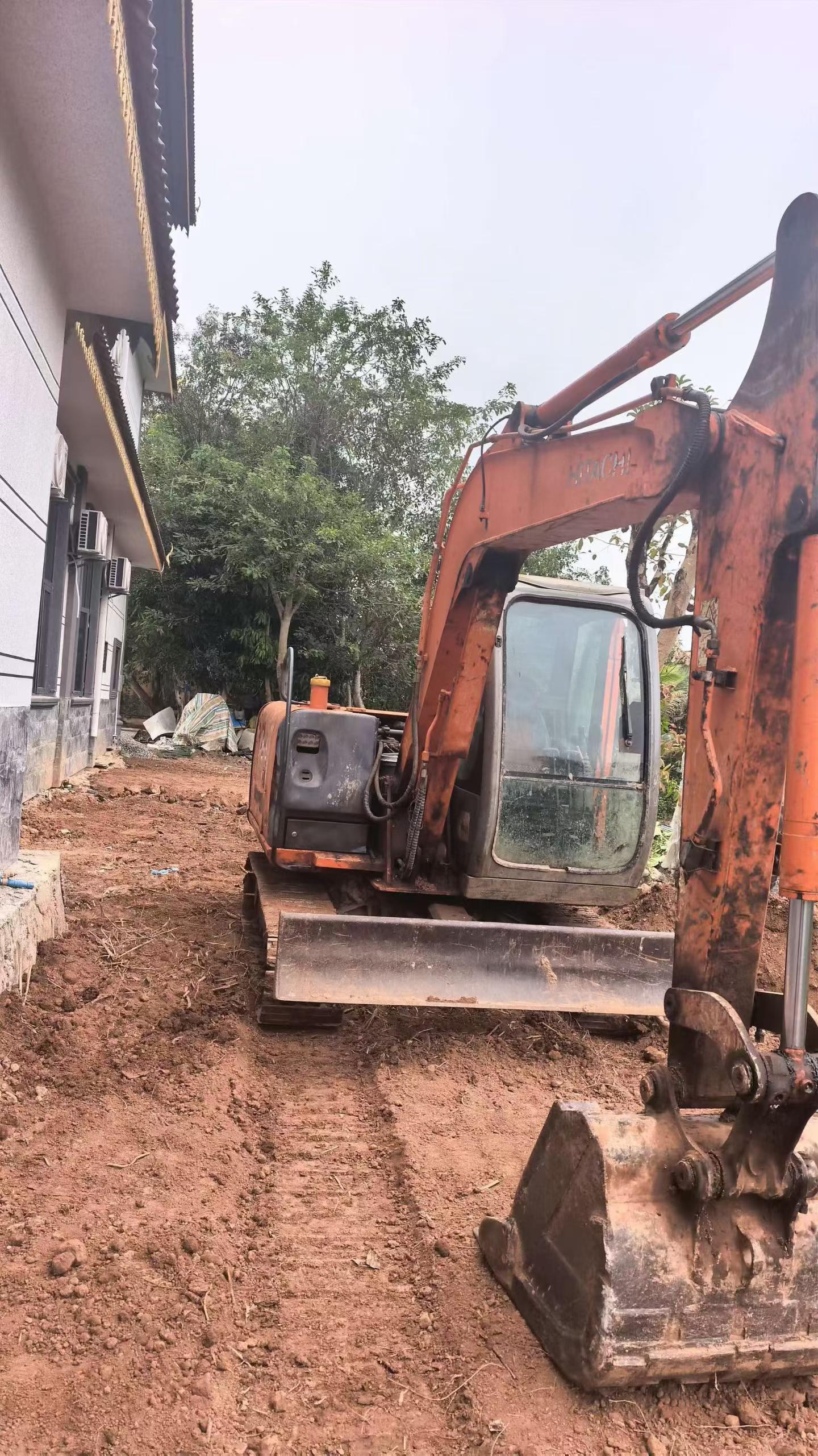 Buy Hitachi ZX60 Used Excavator / 5