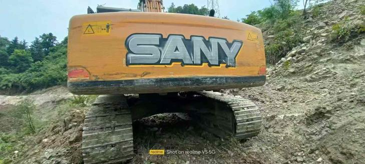 Buy Sany SY215C-8 Used Excavator / 1