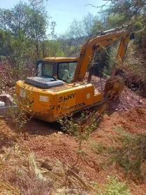 Buy Sany SY135 Used Excavator / 2 Buy Sany SY135 Used Excavator / 2