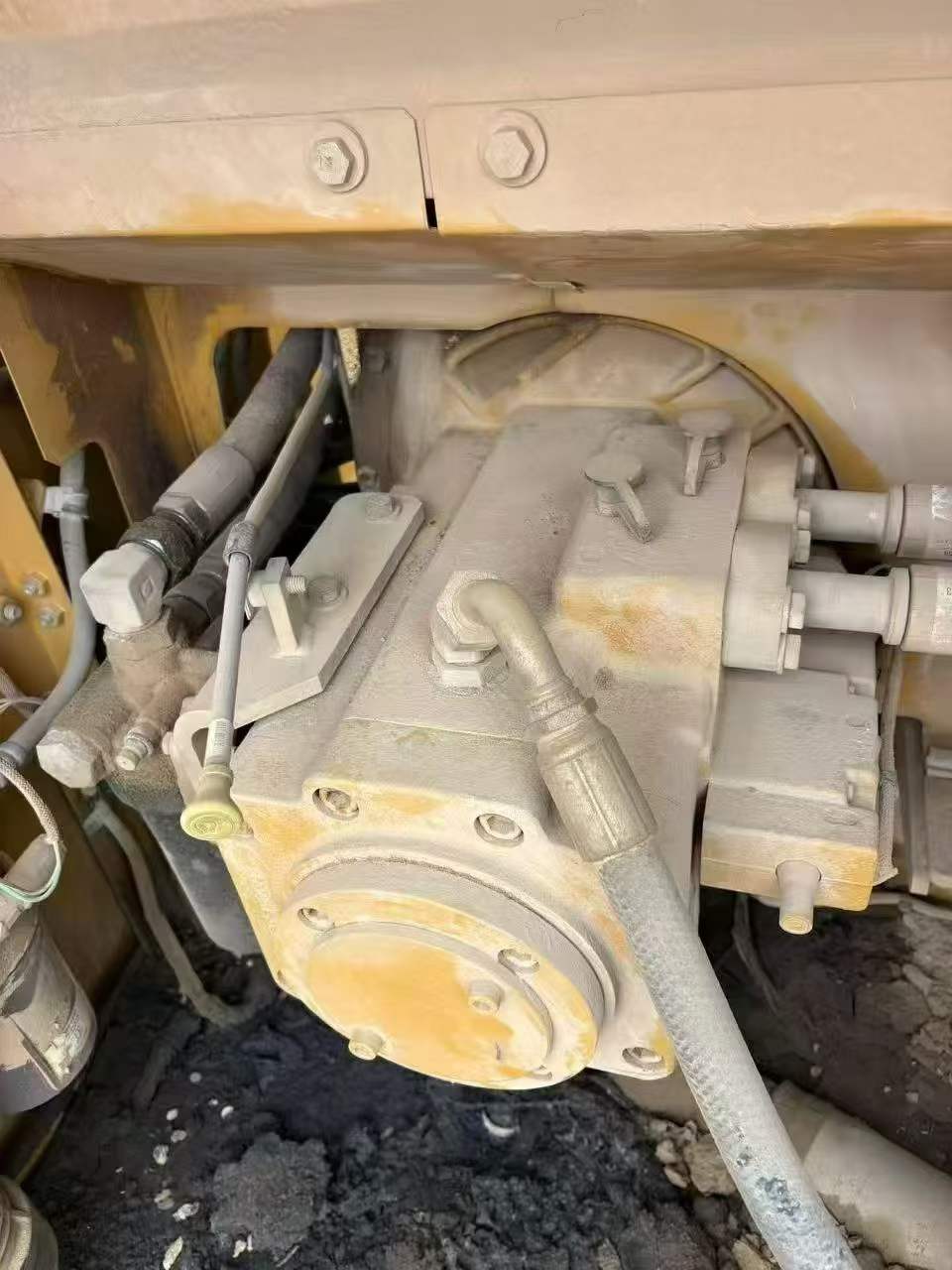 Buy Caterpillar 323 Used Excavator / 5