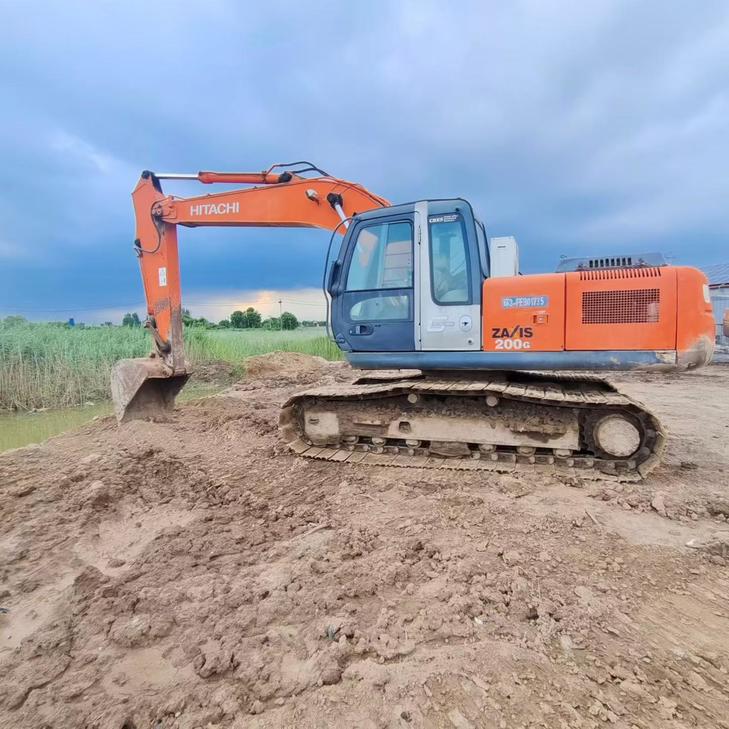 Buy Hitachi EX200 Used Excavator / 1