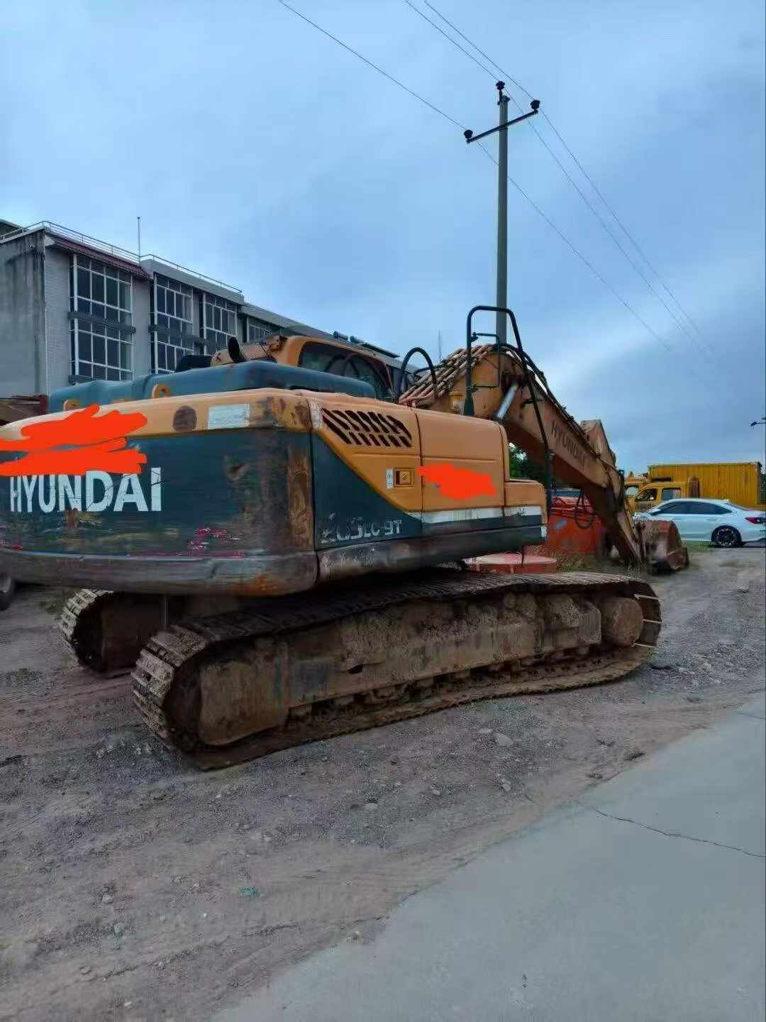 Buy Hyundai R225-7 Used Excavator / 8