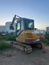 Buy XCMG LW60G Used Excavator / 2 Buy XCMG LW60G Used Excavator / 2