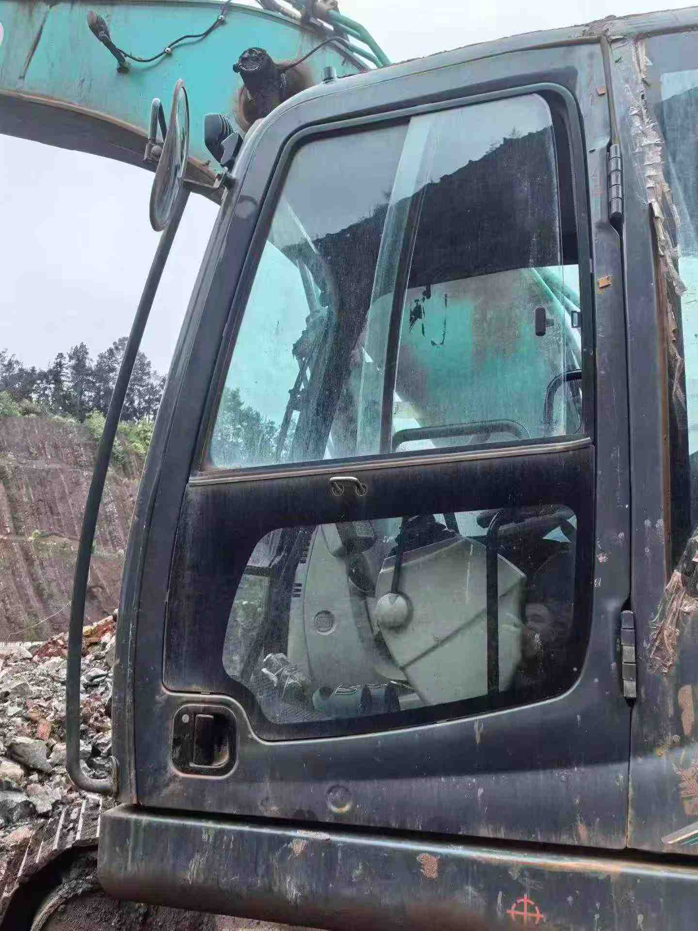 Buy Kobelco SK495D Used Excavator / 6