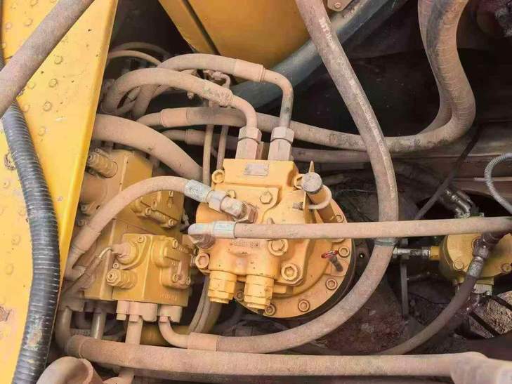 Buy Sany SY205C Used Excavator / 1