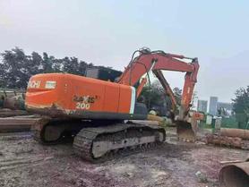Buy Hitachi EX200-3 Used Excavator / 4 Buy Hitachi EX200-3 Used Excavator / 4