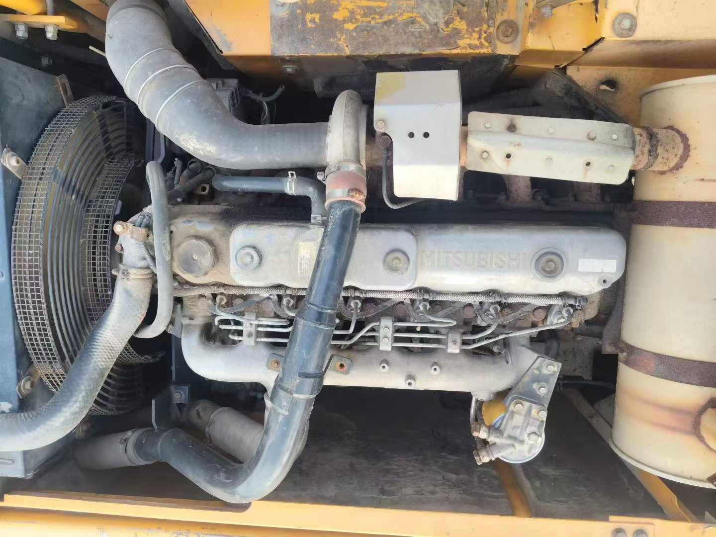 Buy Sany SY215C-8 Used Excavator / 9