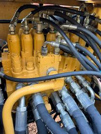 Acheter Pelle Caterpillar 313D d'occasion / 4 Acheter Pelle Caterpillar 313D d'occasion / 4