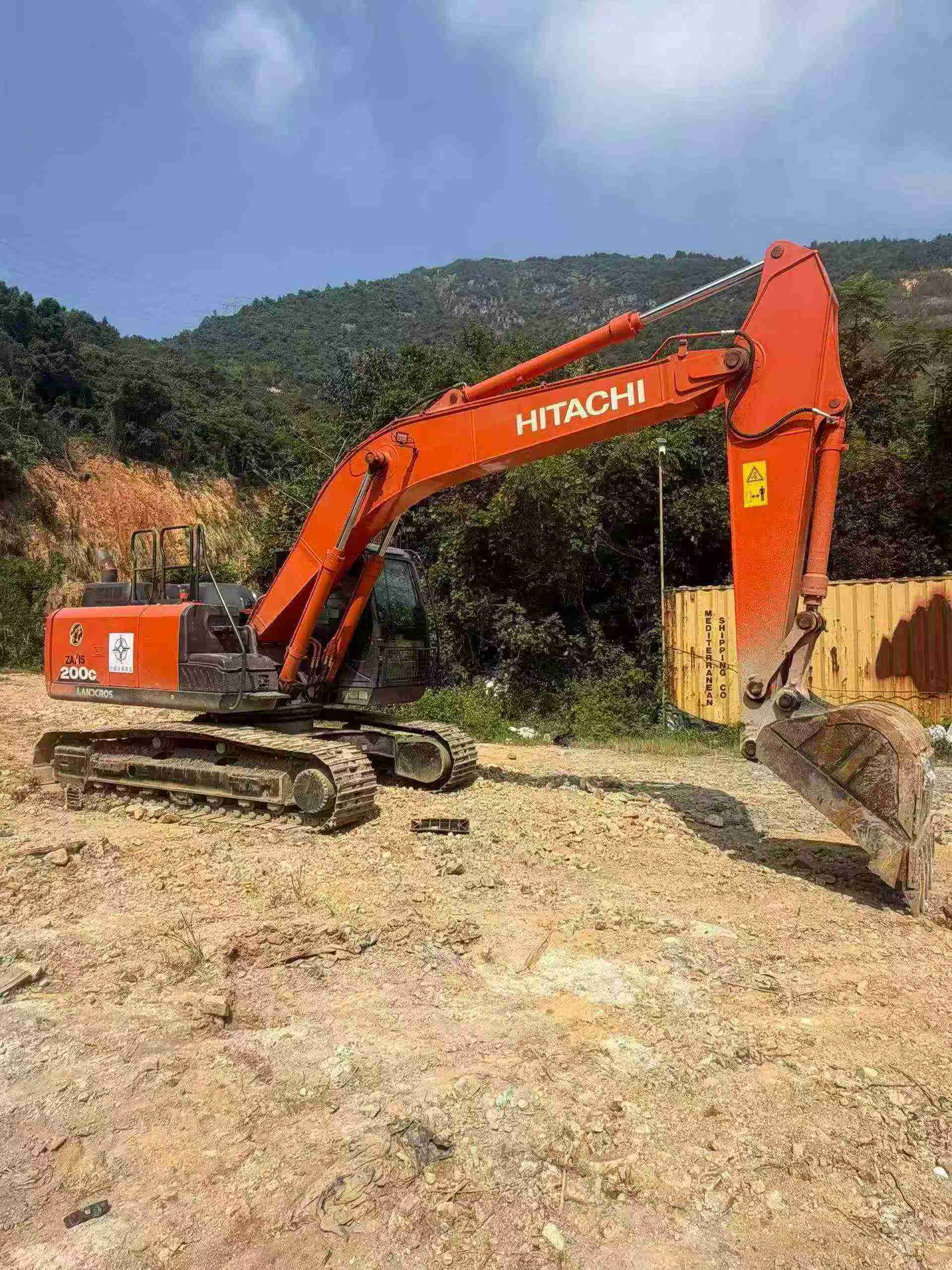Buy Hitachi ZX200C-6A Used Excavator / 3